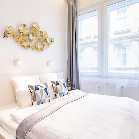 Ultra Central - New - Comfy Studio Βουδαπέστη Εξωτερικό φωτογραφία
